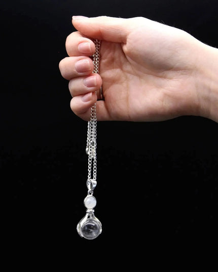 Gemstone Healing Hands Pendant - Black Agate - Bee my Gift