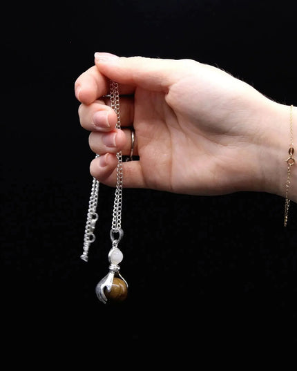 Gemstone Healing Hands Pendant - Tiger Eye - Bee my Gift