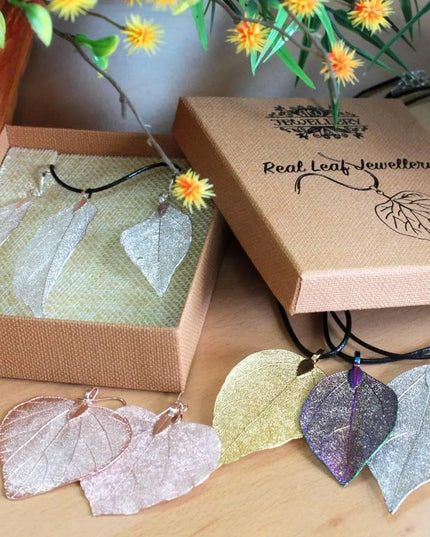 Necklace - Festive Fir - Gold - Bee my Gift